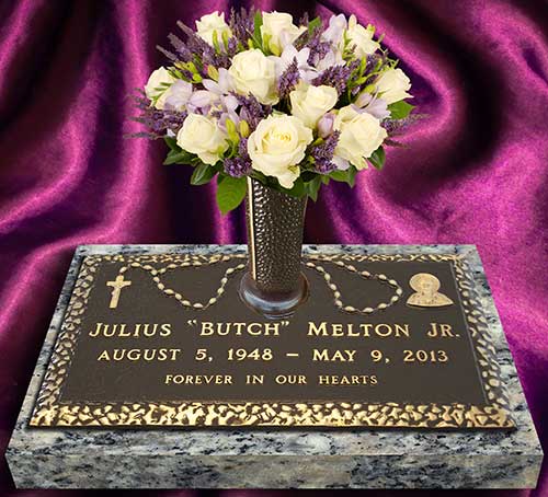 individual custom border cast bronze memorial